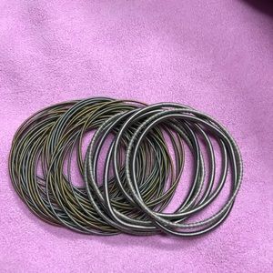 Lot of 44 mesh slinky modern bracelets. New